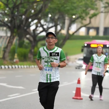 Runner Photo 8642773