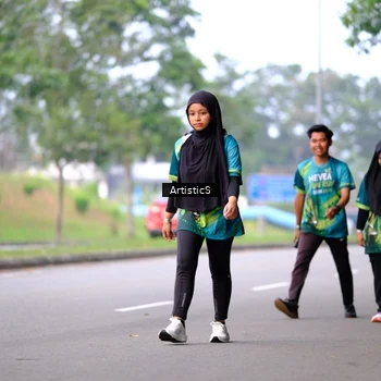 Runner Photo 8642902