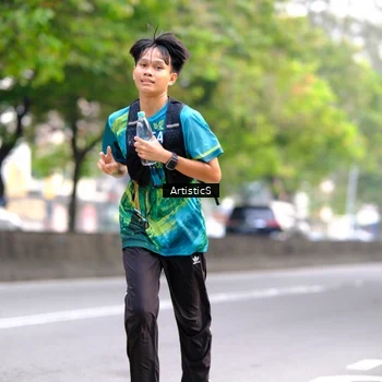 Runner Photo 8643320