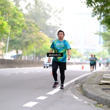 Runner Photo 8643321