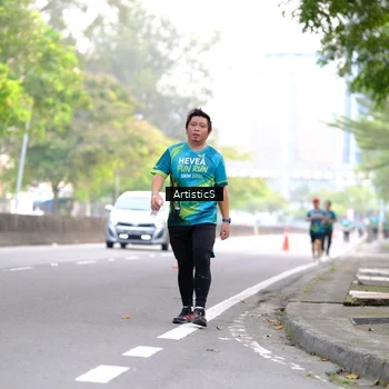 Runner Photo 8643325