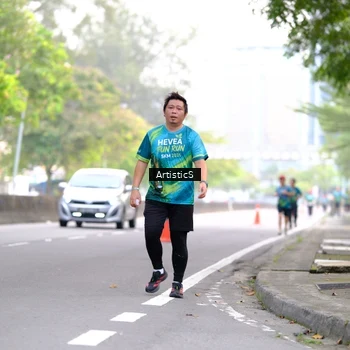 Runner Photo 8643326
