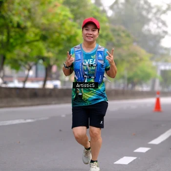 Runner Photo 8643330