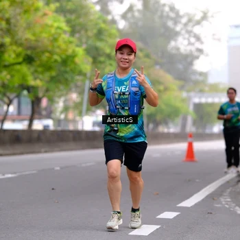 Runner Photo 8643335