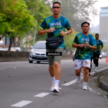 Runner Photo 8643370