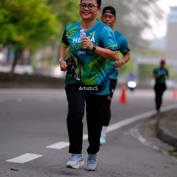 Runner Photo 8643386