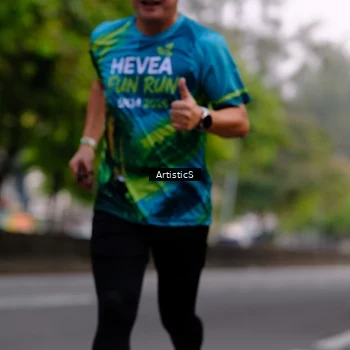 Runner Photo 8643417