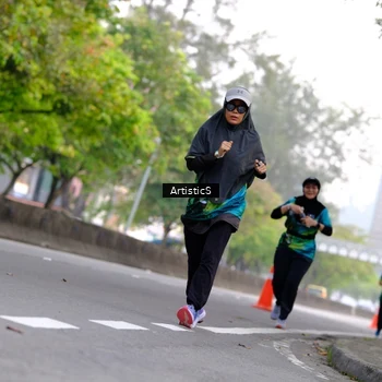 Runner Photo 8643477