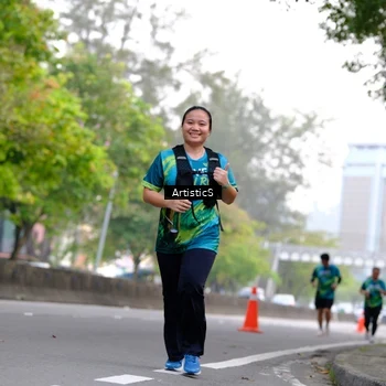 Runner Photo 8643496