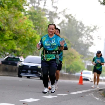 Runner Photo 8643504