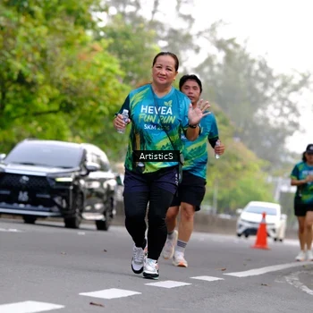 Runner Photo 8643505