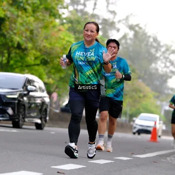 Runner Photo 8643510