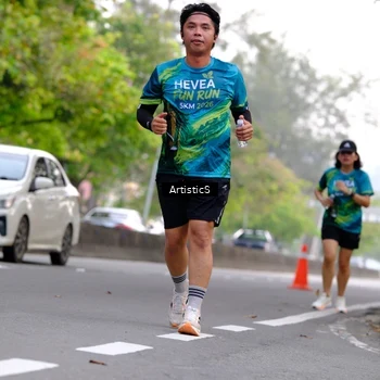 Runner Photo 8643516