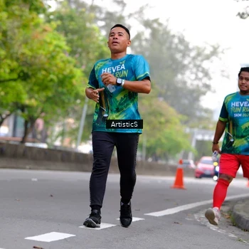 Runner Photo 8643548