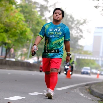 Runner Photo 8643563