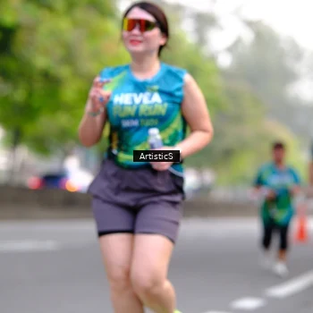 Runner Photo 8643599
