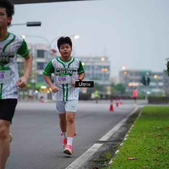 Runner Photo 8643713