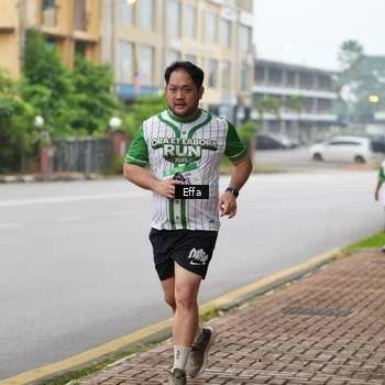 Runner Photo 8643733