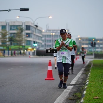 Runner Photo 8643734
