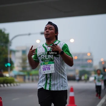 Runner Photo 8643749