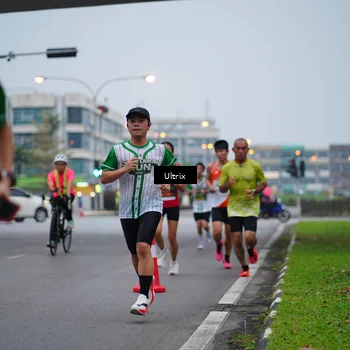 Runner Photo 8643816