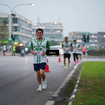 Runner Photo 8643874