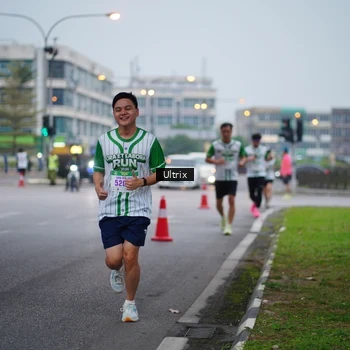 Runner Photo 8643881