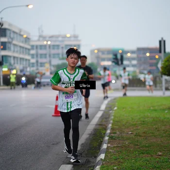 Runner Photo 8643882