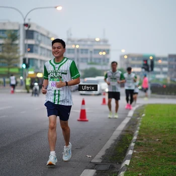 Runner Photo 8643883