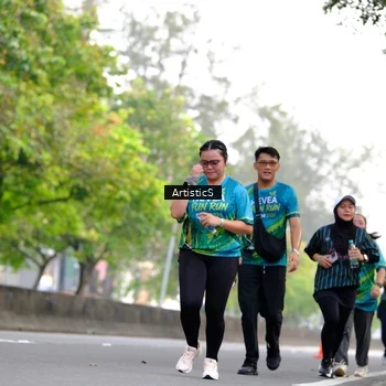 Runner Photo 8643909
