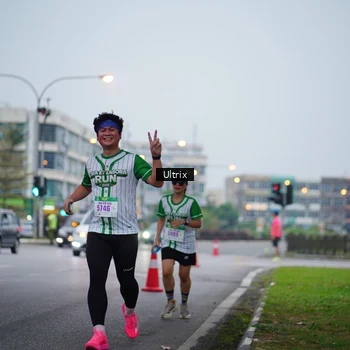 Runner Photo 8643923