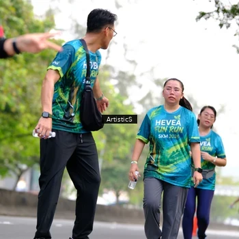 Runner Photo 8643944