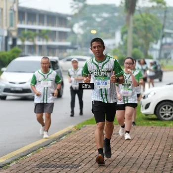 Runner Photo 8643952