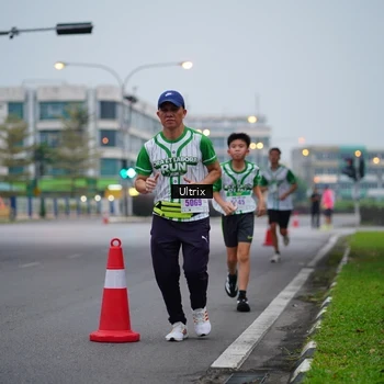Runner Photo 8643977