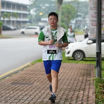 Runner Photo 8643979