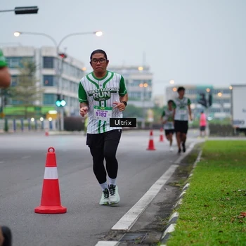 Runner Photo 8643983