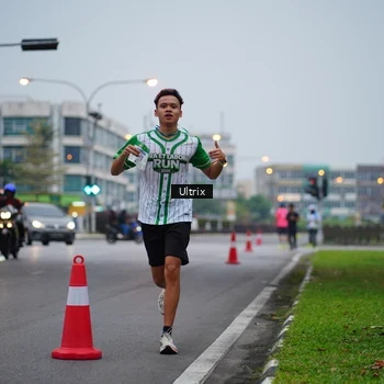 Runner Photo 8643985