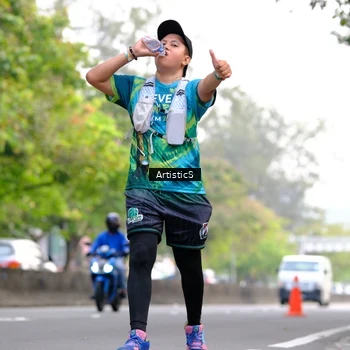 Runner Photo 8644009