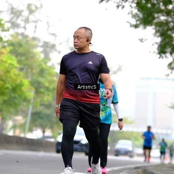 Runner Photo 8644013