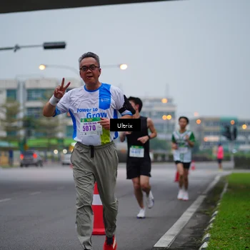 Runner Photo 8644041