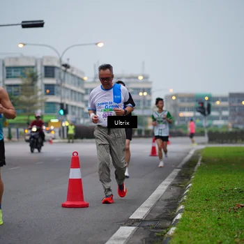 Runner Photo 8644043