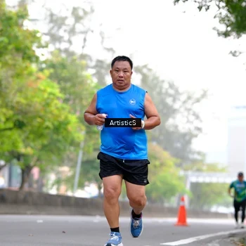 Runner Photo 8644044