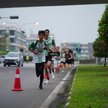 Runner Photo 8644056