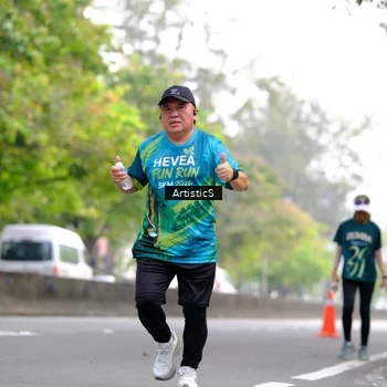 Runner Photo 8644060