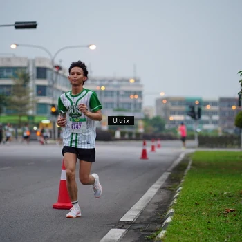 Runner Photo 8644061