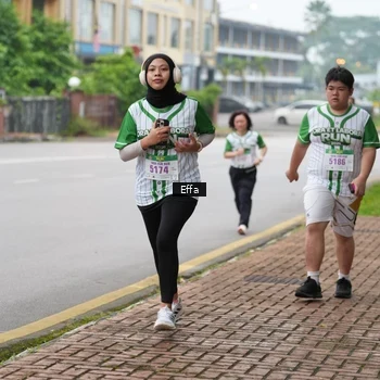 Runner Photo 8644087