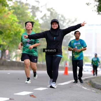 Runner Photo 8644125