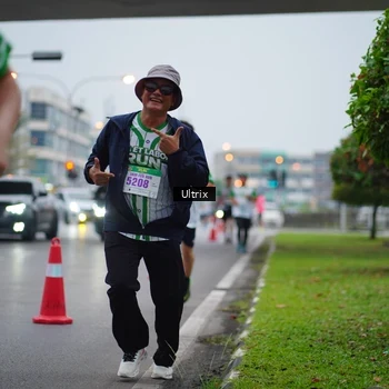 Runner Photo 8644131