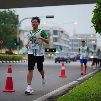 Runner Photo 8644201