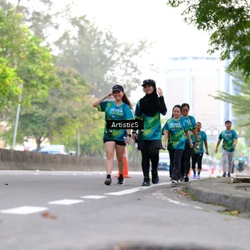Runner Photo 8644206